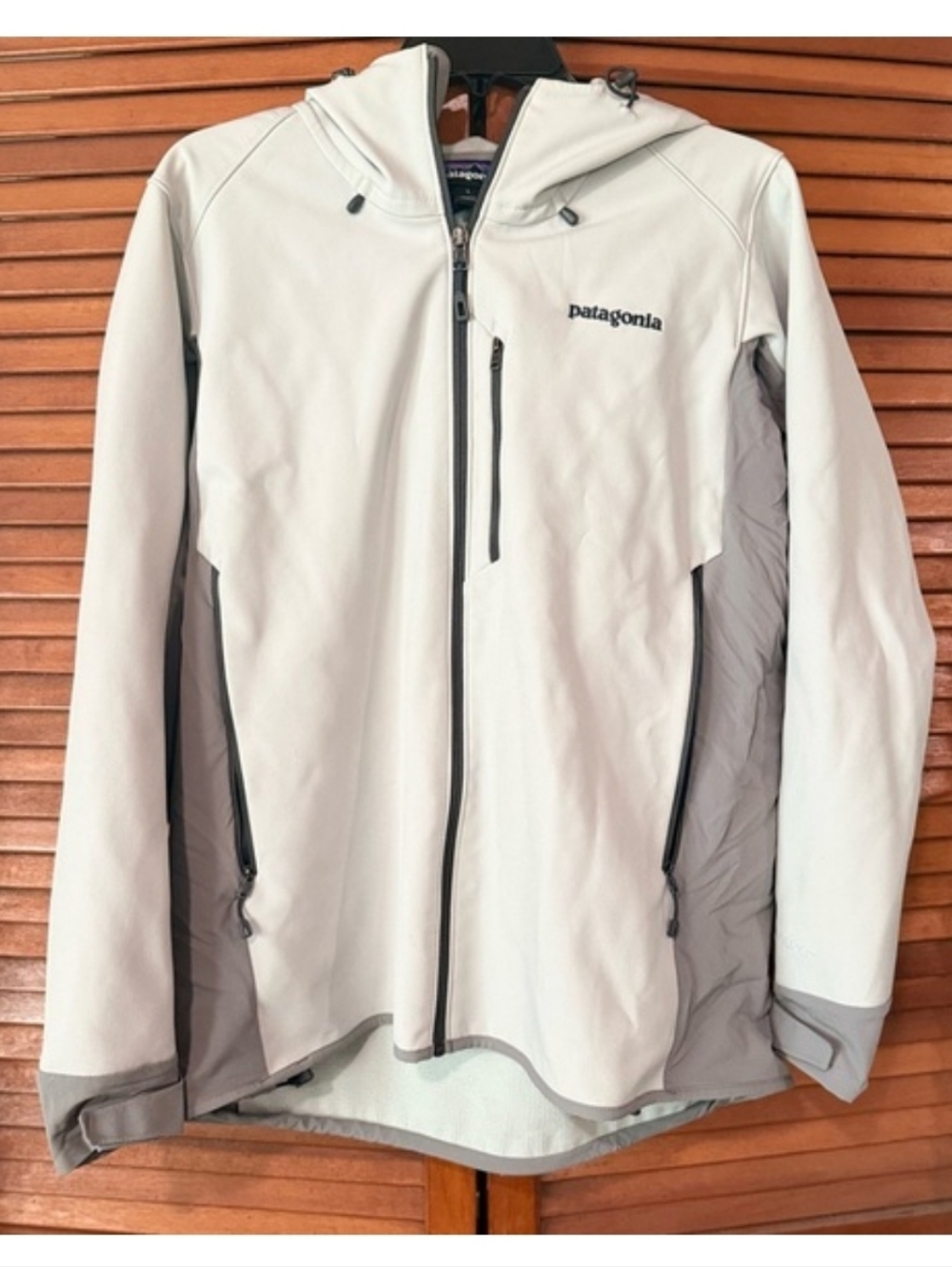 Patagonia women's Light Gray Hooded Performance Softshell Jacket
